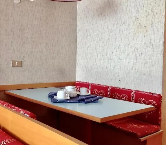 Апартаменти Skiers House Брей-Червінія